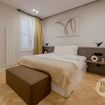Apartamento De Lujo En La Emblematica Calle Montera